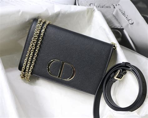 dior 30 montaigne 2 in 1 pouch outfit|small 30 montaigne bag.